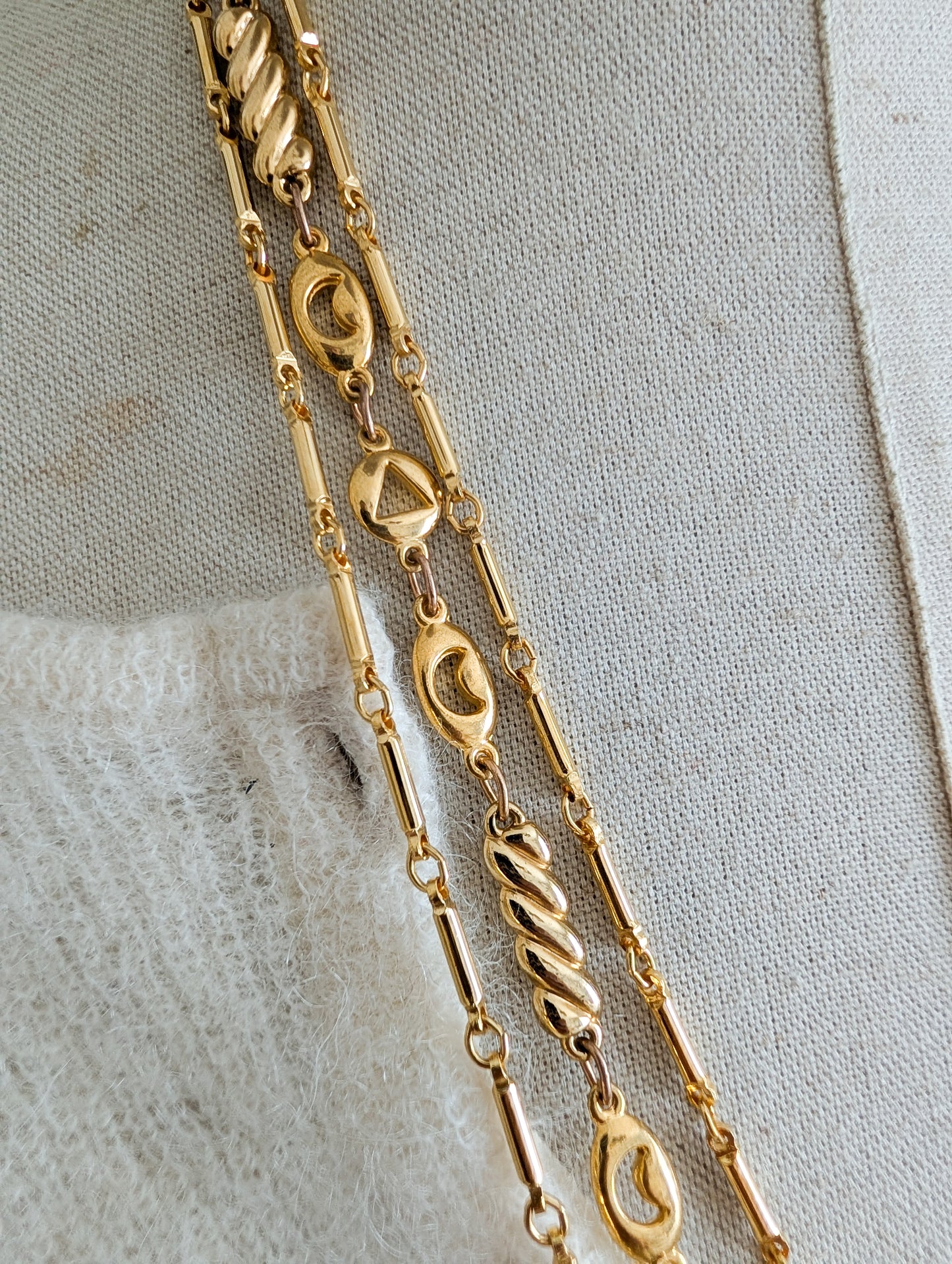 Collier Multirangs 70's