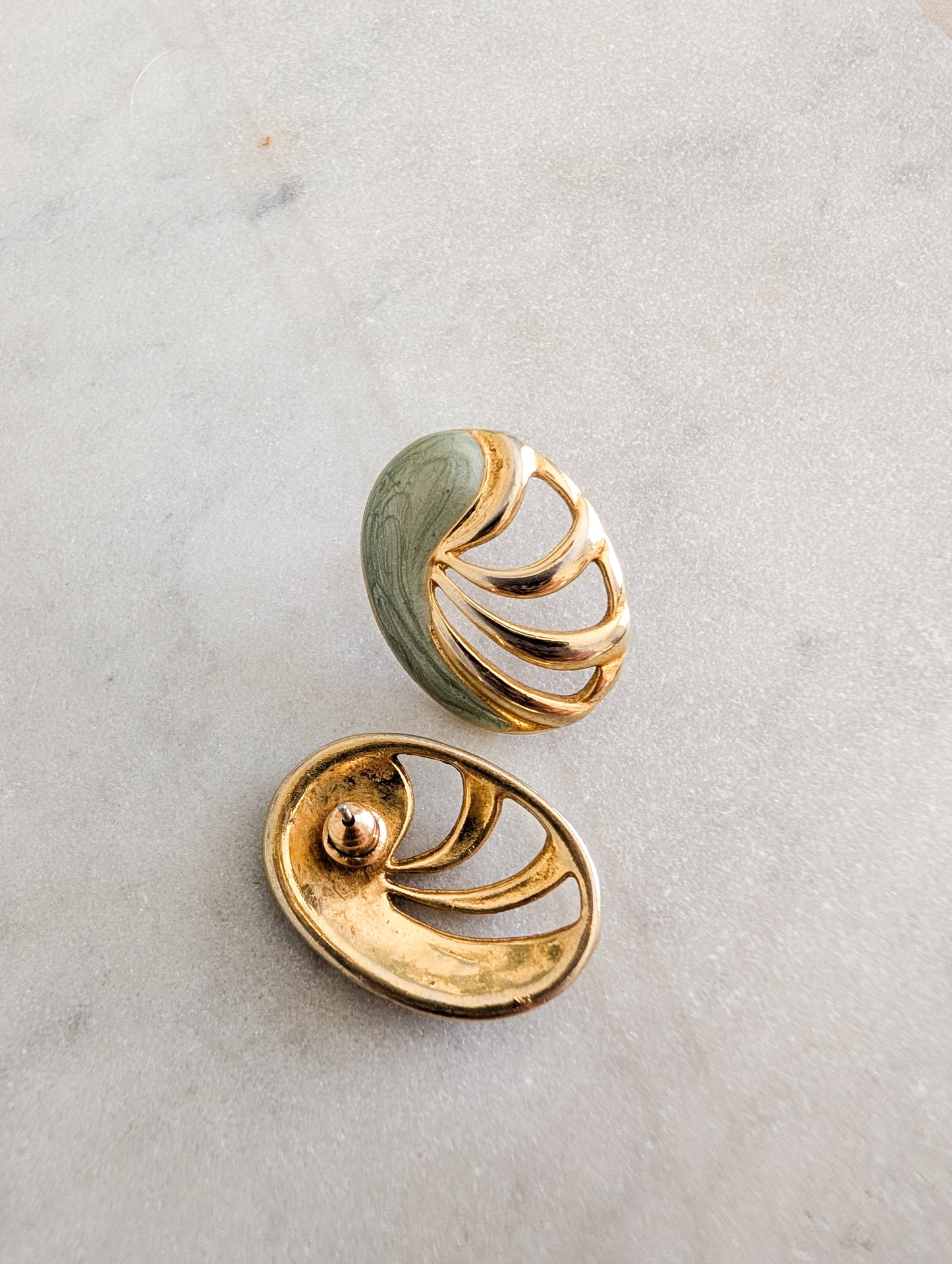 Boucles oreilles percées