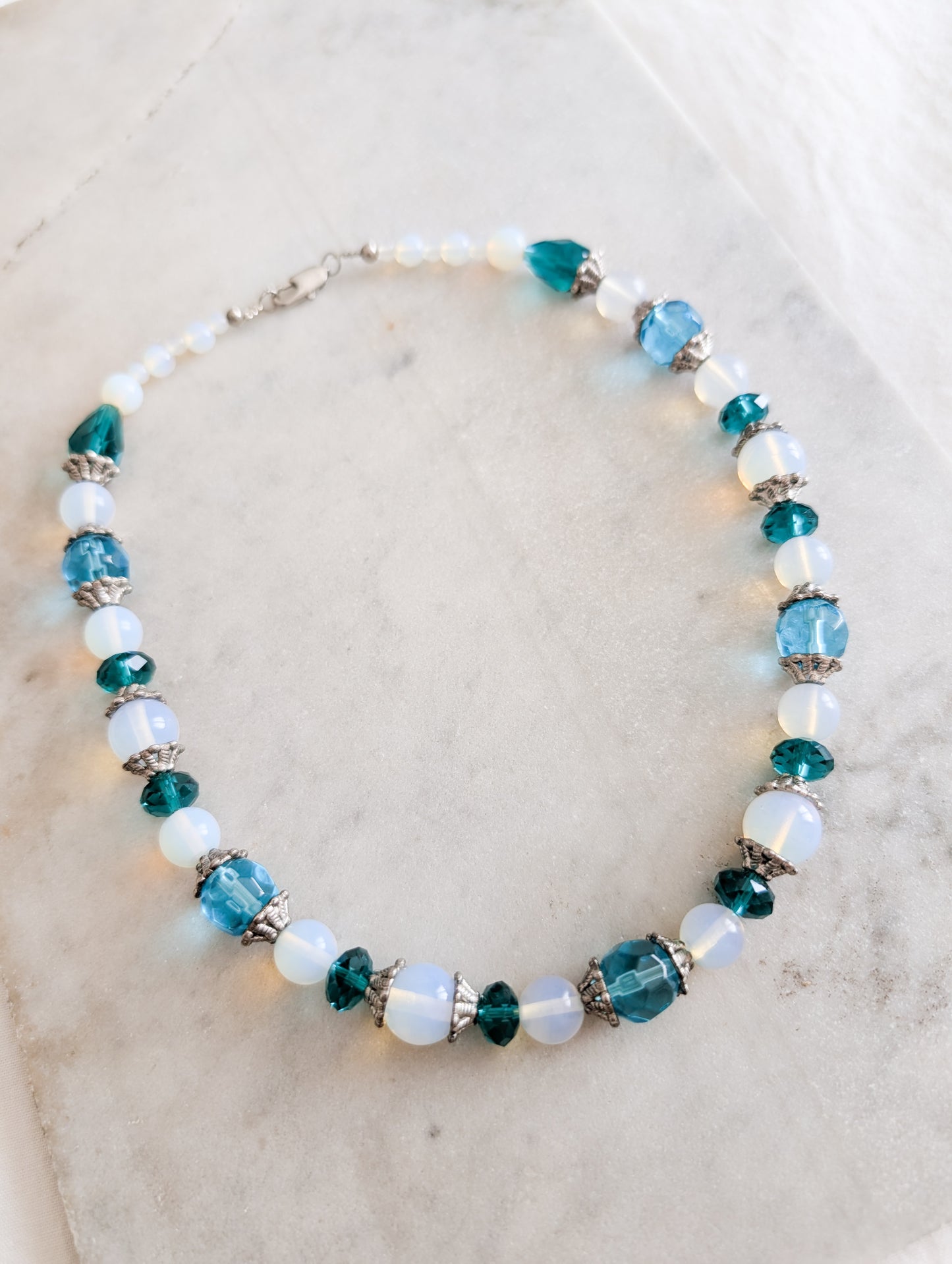 Collier verre pierre de lune