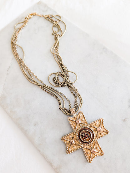 Long collier croix Dolce Vita