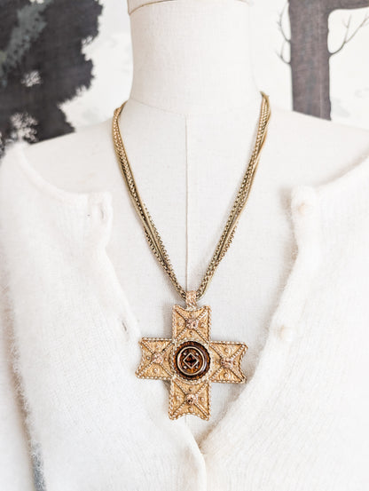 Long collier croix Dolce Vita