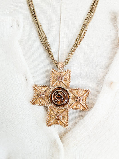 Long collier croix Dolce Vita