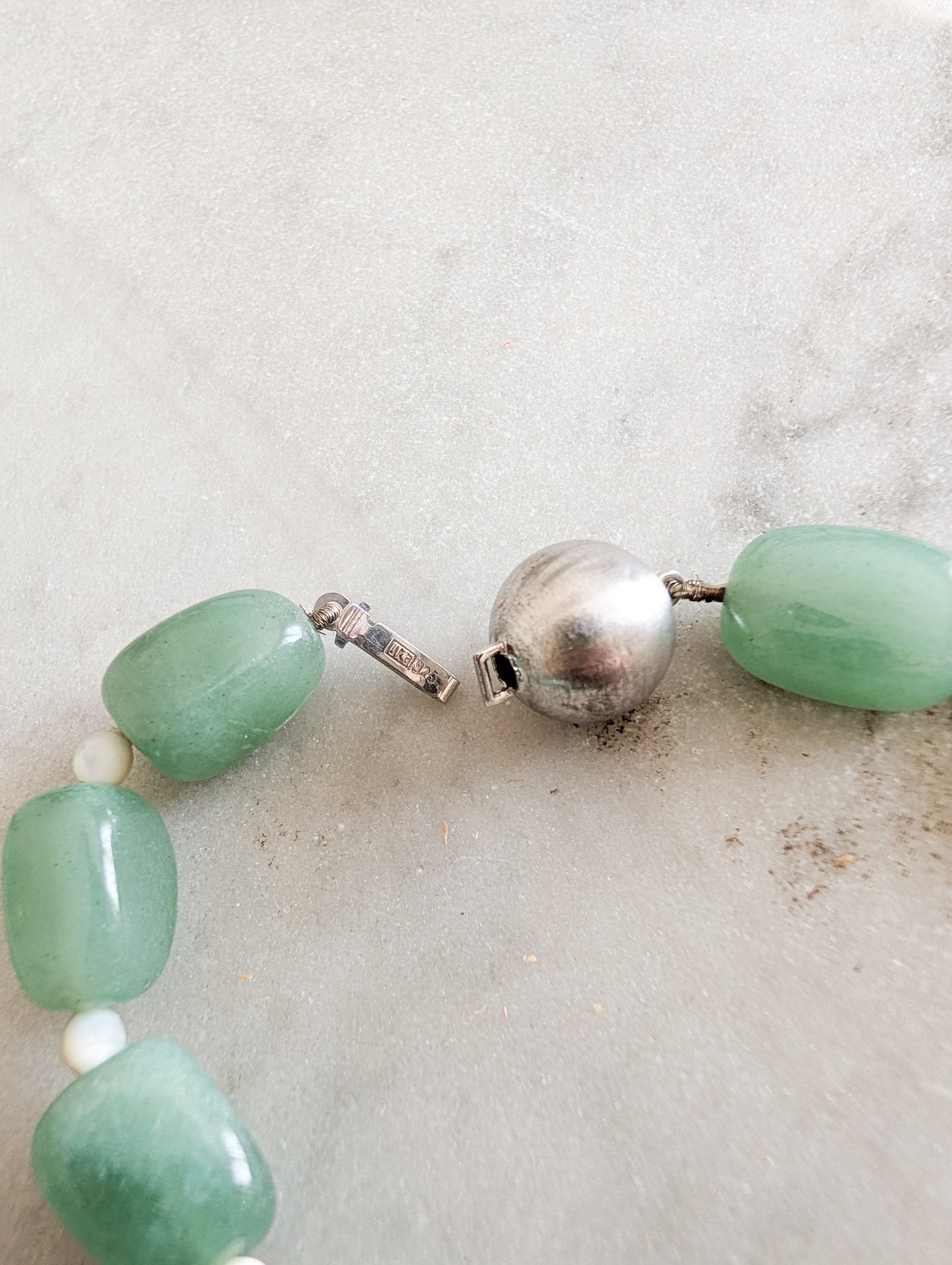 Collier en Jadéite, fermoir en argent