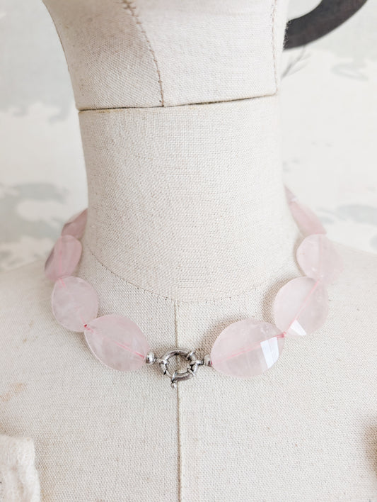 Collier de grandes perles de Quartz Rose