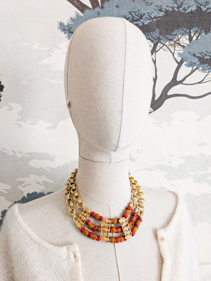 Collier plastron coquillages et perles