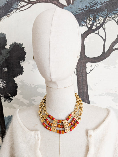 Collier plastron coquillages et perles