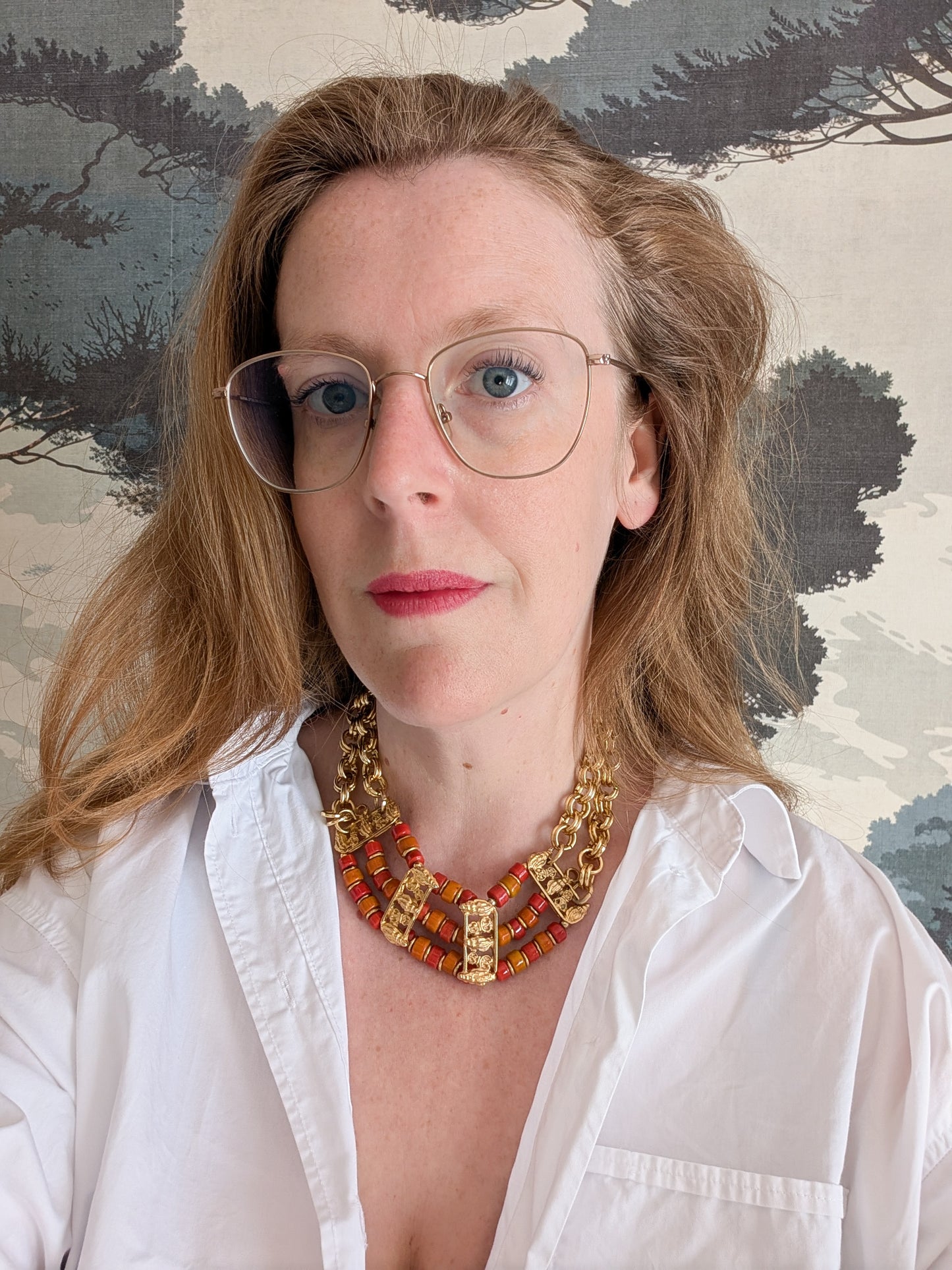 Collier plastron coquillages et perles