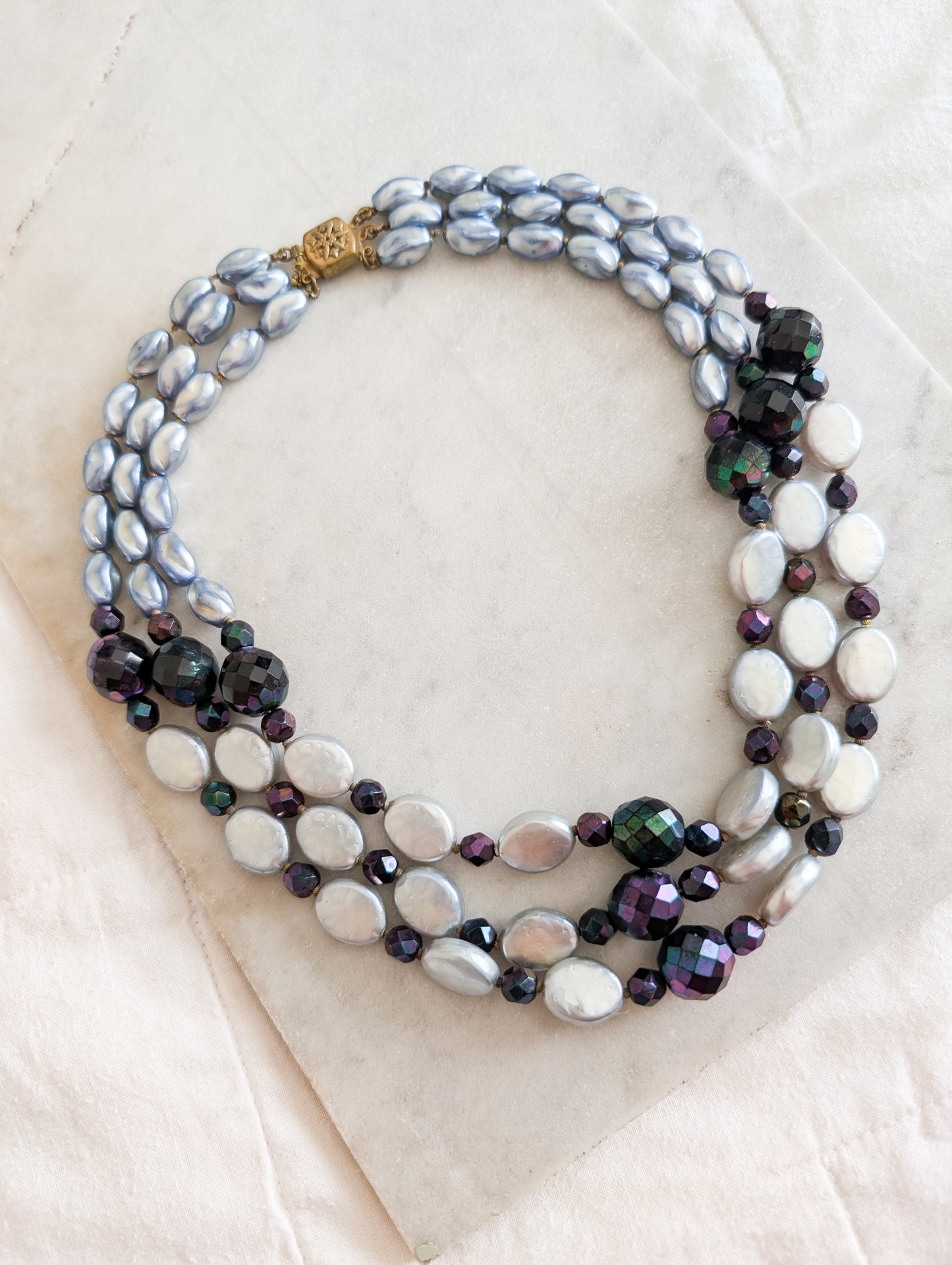 Collier en verre 60's