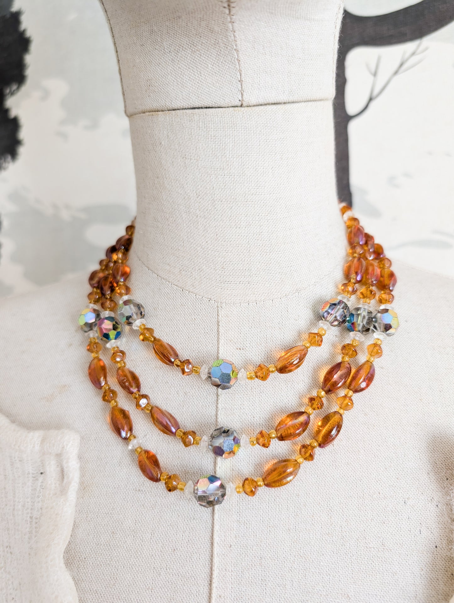 Collier 50's en verre et cristal