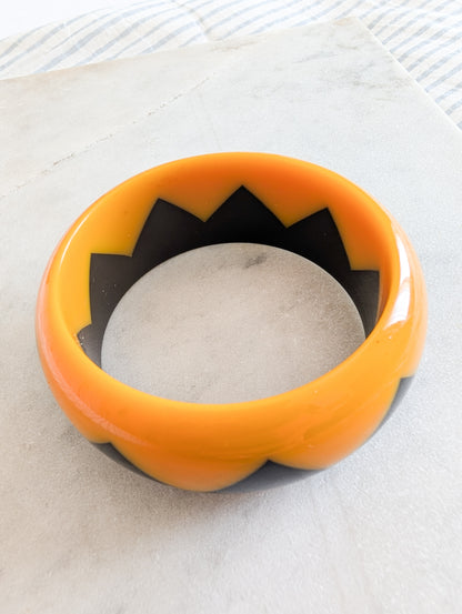 Bracelet zigzag en résine 70's