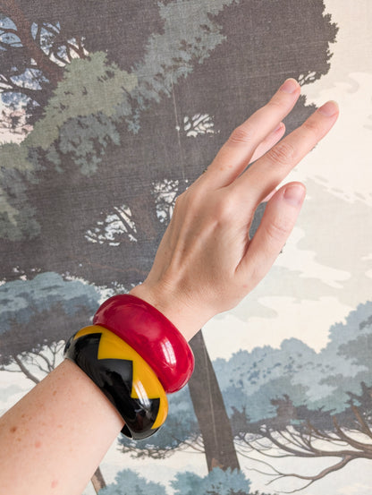 Bracelet zigzag en résine 70's
