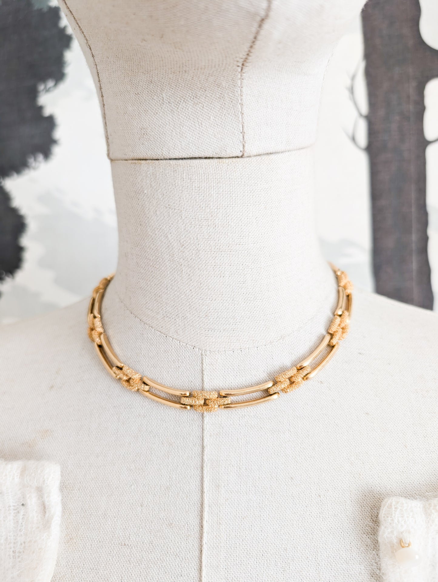 Collier Orena