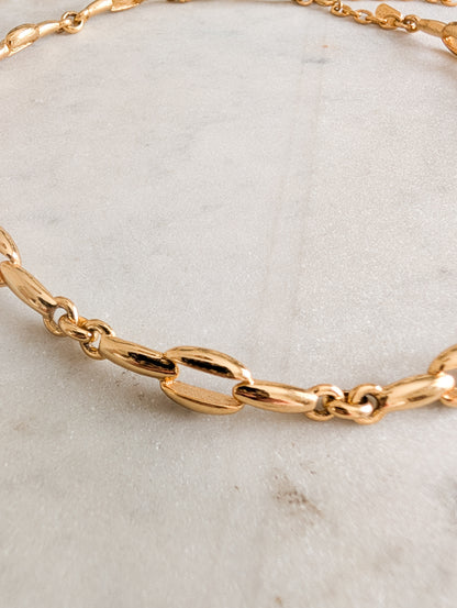 Collier Orena