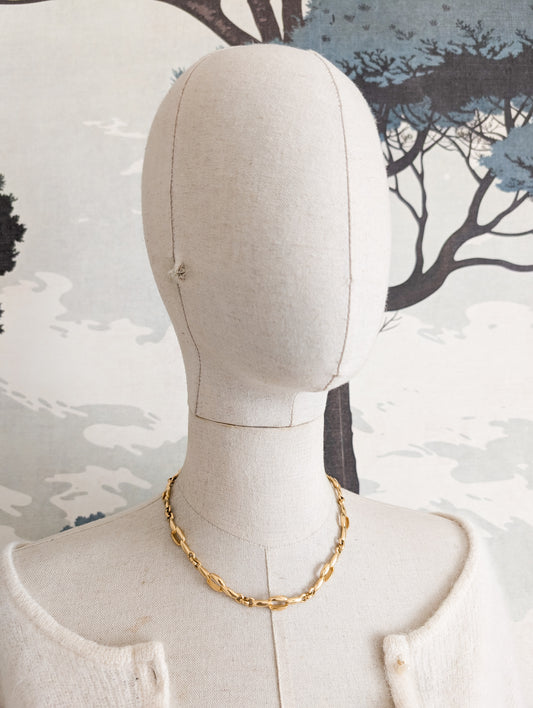 Collier Orena