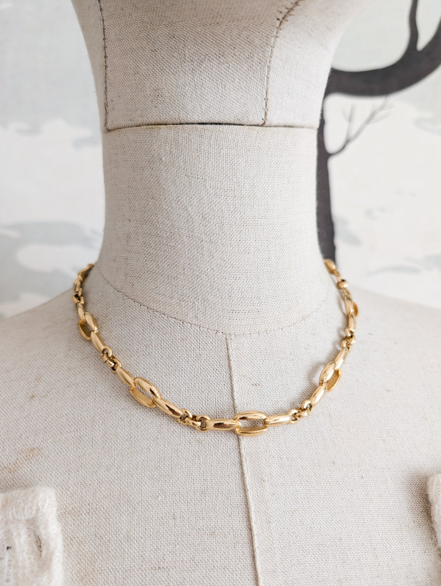 Collier Orena