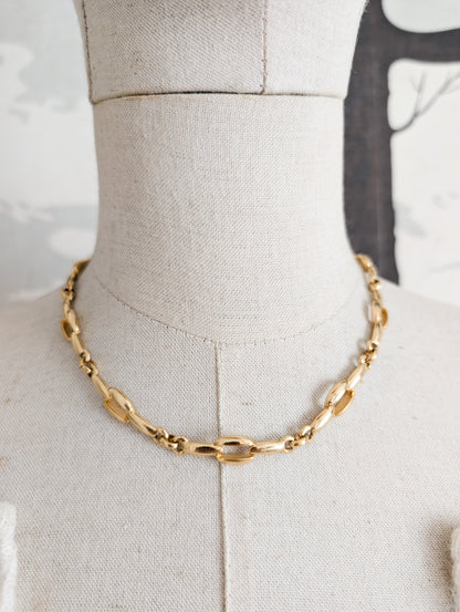 Collier Orena