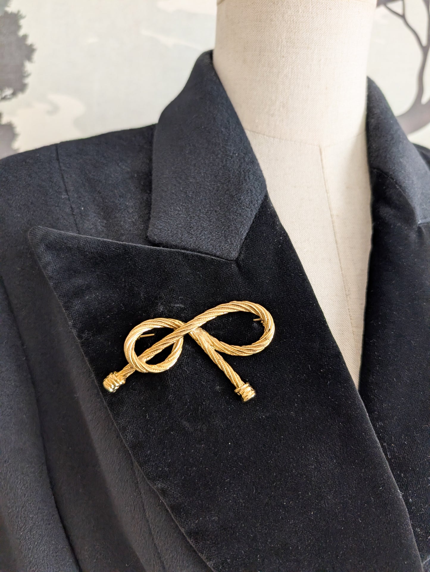 Broche 80's cordelette