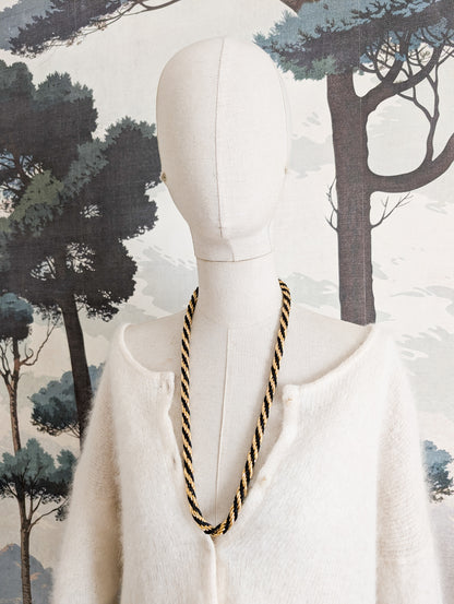 Collier américain maille torsadée et cordelette