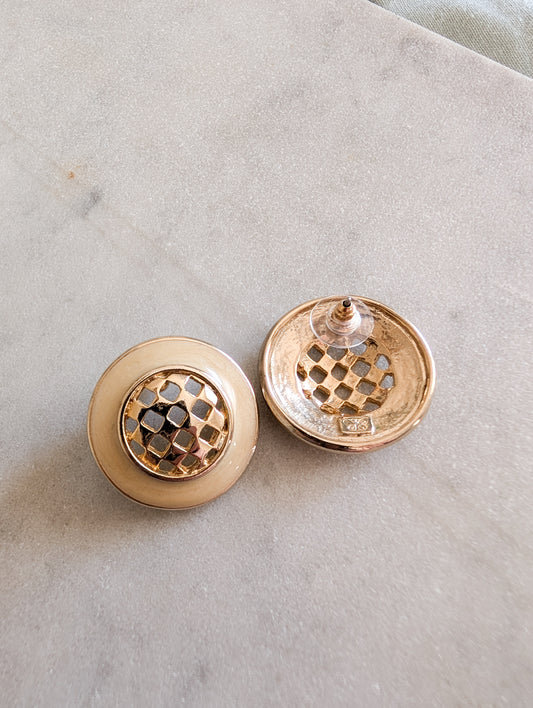 Boucles compactes oreilles percées