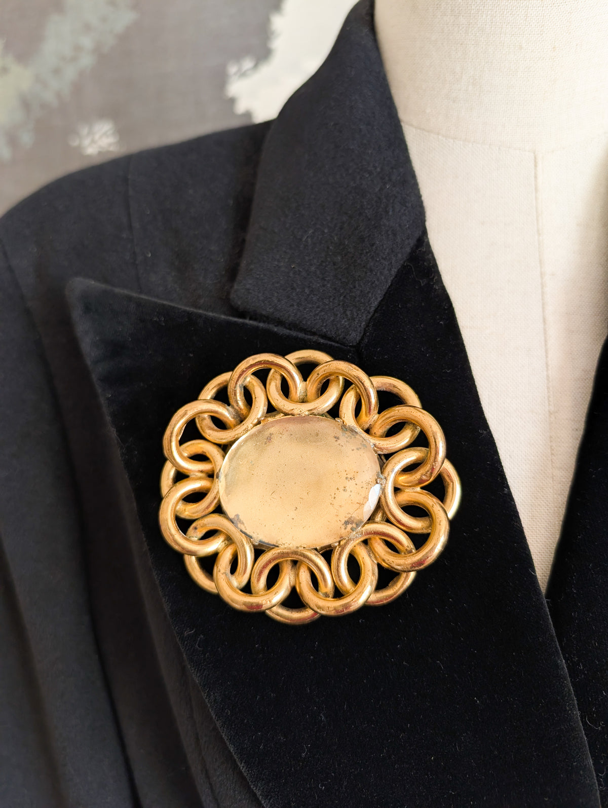Grande broche américaine 1940