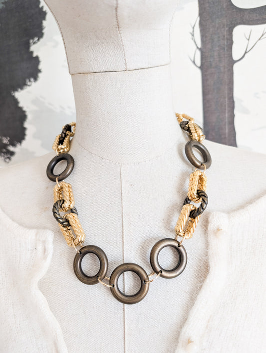 Collier Byba 1980