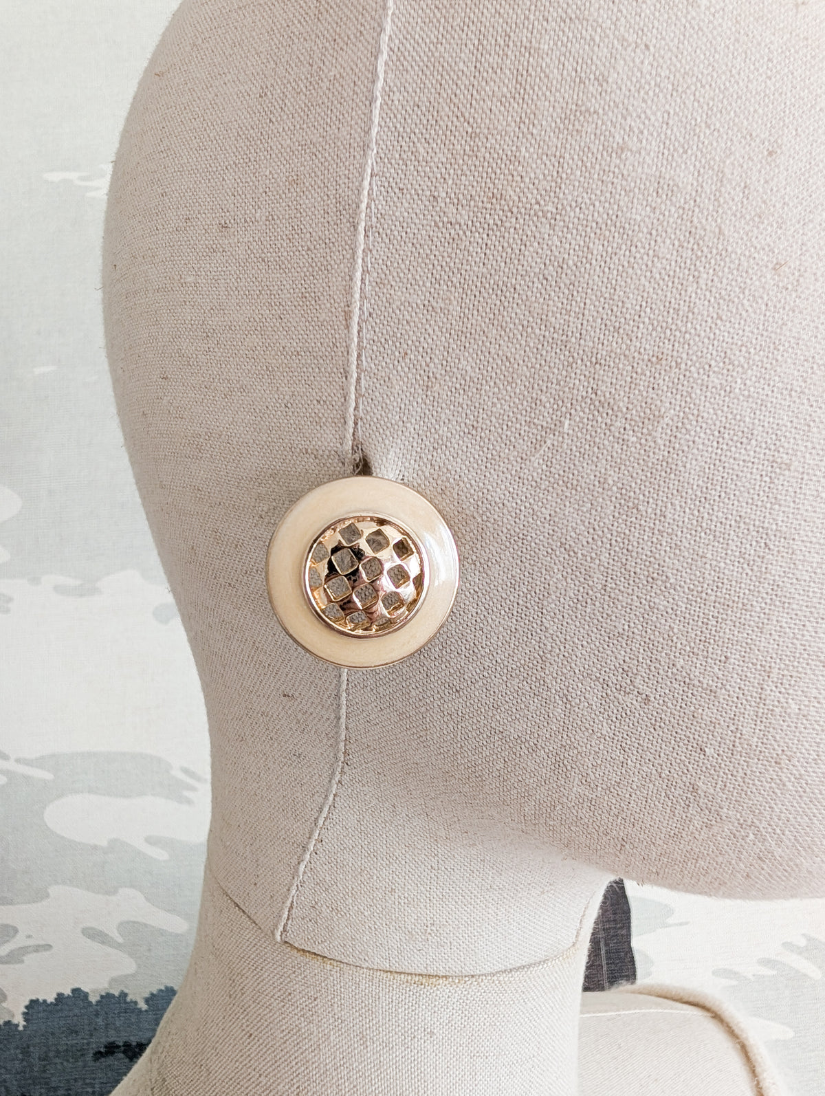 Boucles compactes oreilles percées
