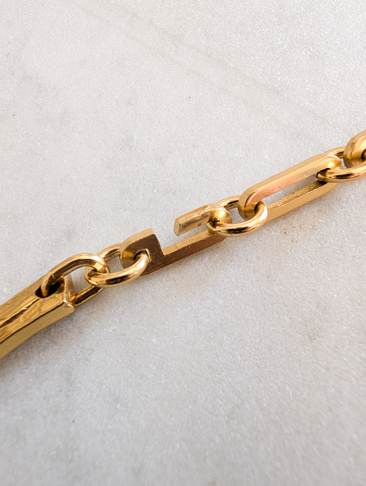 Rare collier Oranium