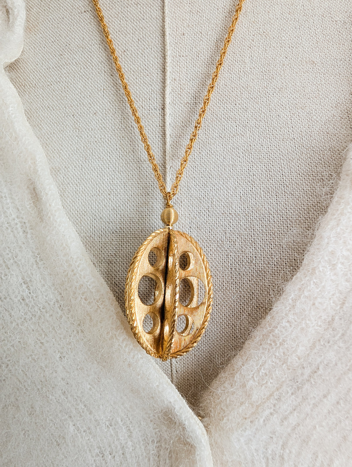 Long collier Space Age Corocraft