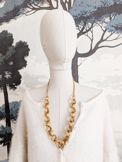 Extraordinaire collier anneaux Corocraft