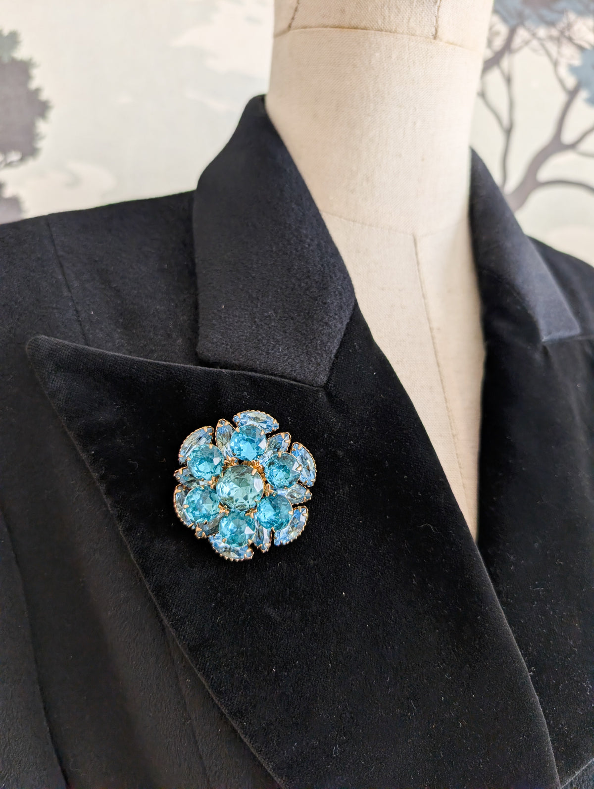 Broche américaine en cristal