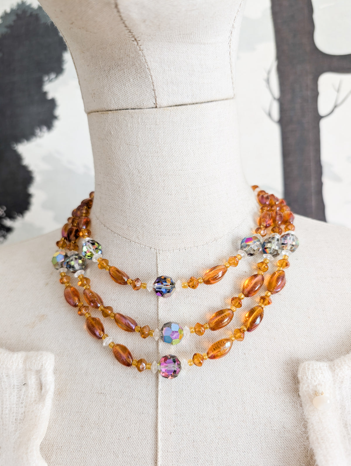 Collier 50's en verre et cristal