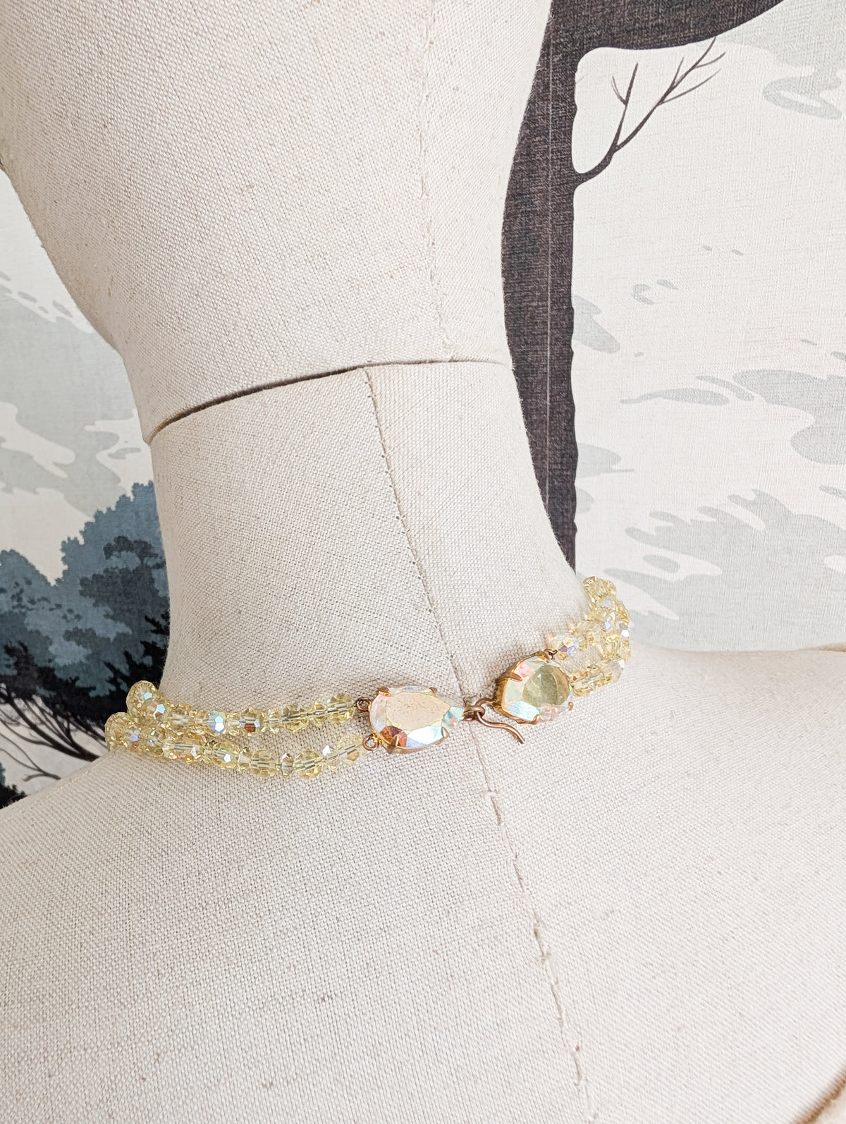 Collier en cristal jaune
