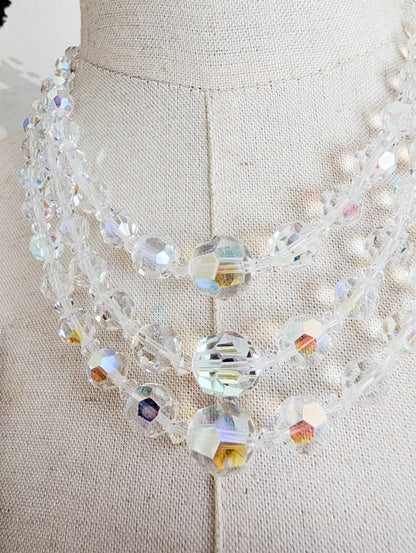 Extraordinaire collier en cristal AB