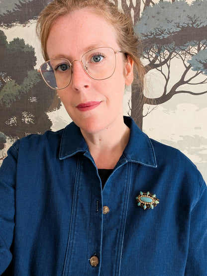 Broche en pâte de verre