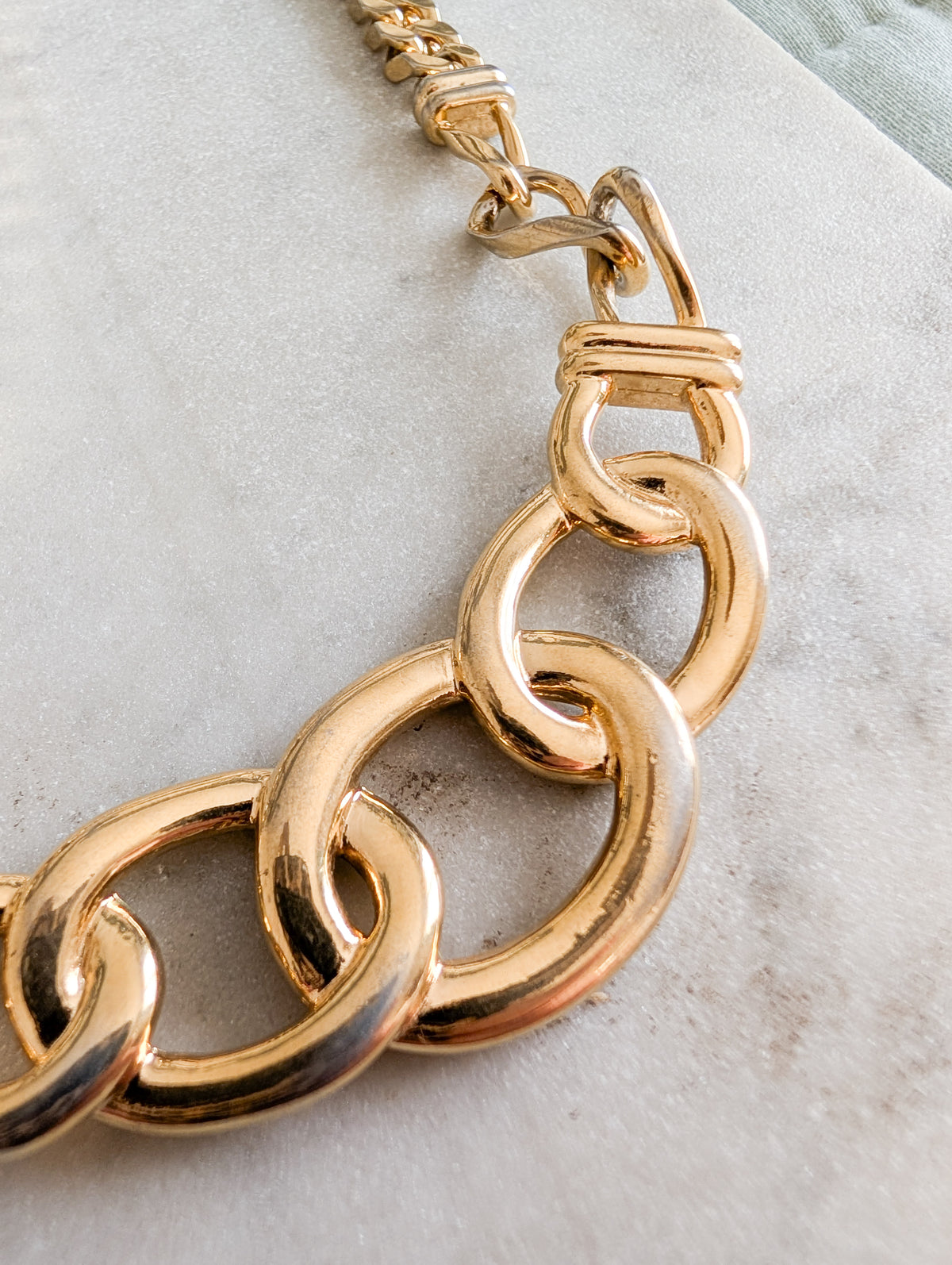 Collier Monet
