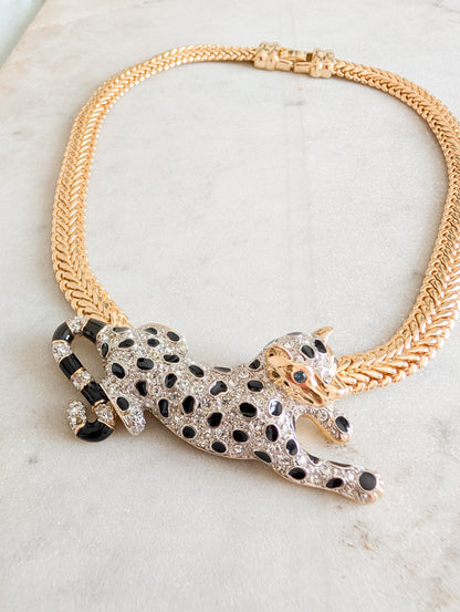 Très beau collier panthère