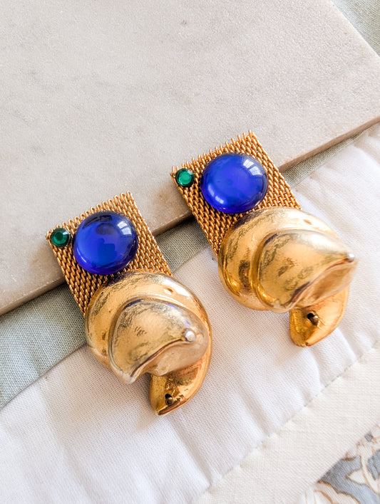 Extraordinaire boucles modernistes
