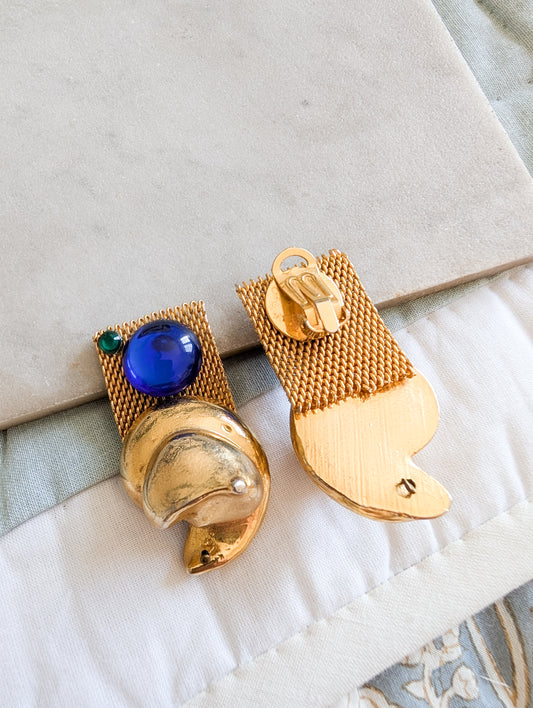 Extraordinaire boucles modernistes