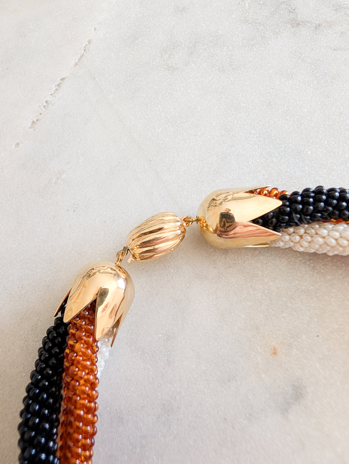 Collier de perles de rocailles