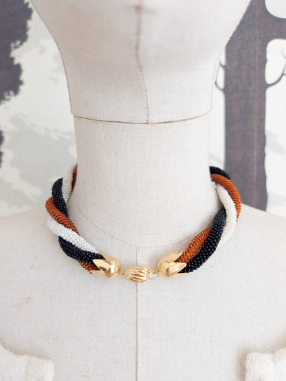Collier de perles de rocailles