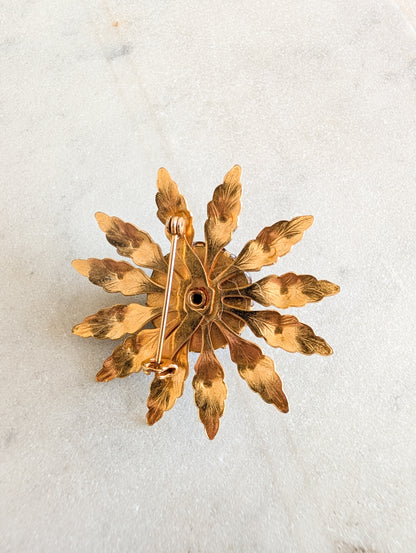 Broche fleur cabochon bleu