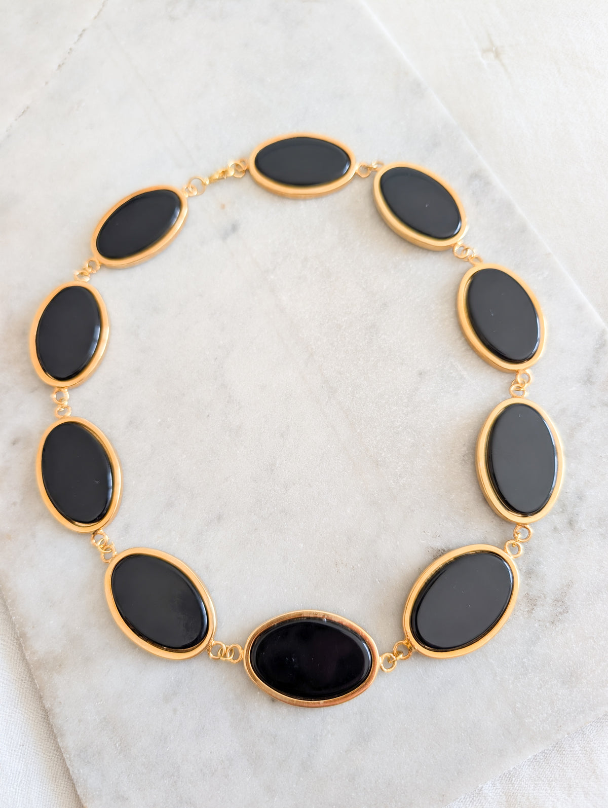 Collier cabochon noir Sharra Pagano