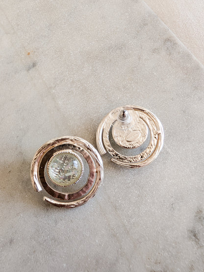 Boucles cabochon Dolce Vita, oreilles percées