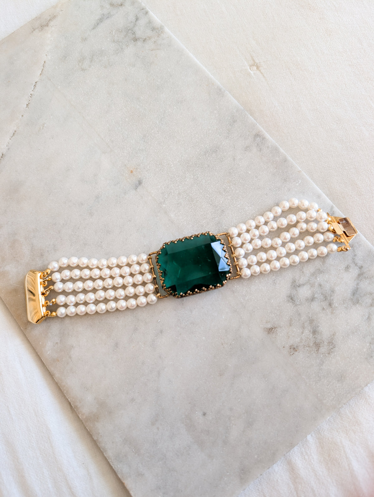 Bracelet perles pierre en verre vert
