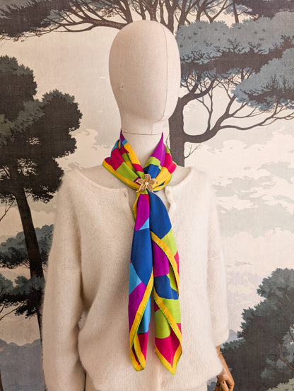 Pince à foulard